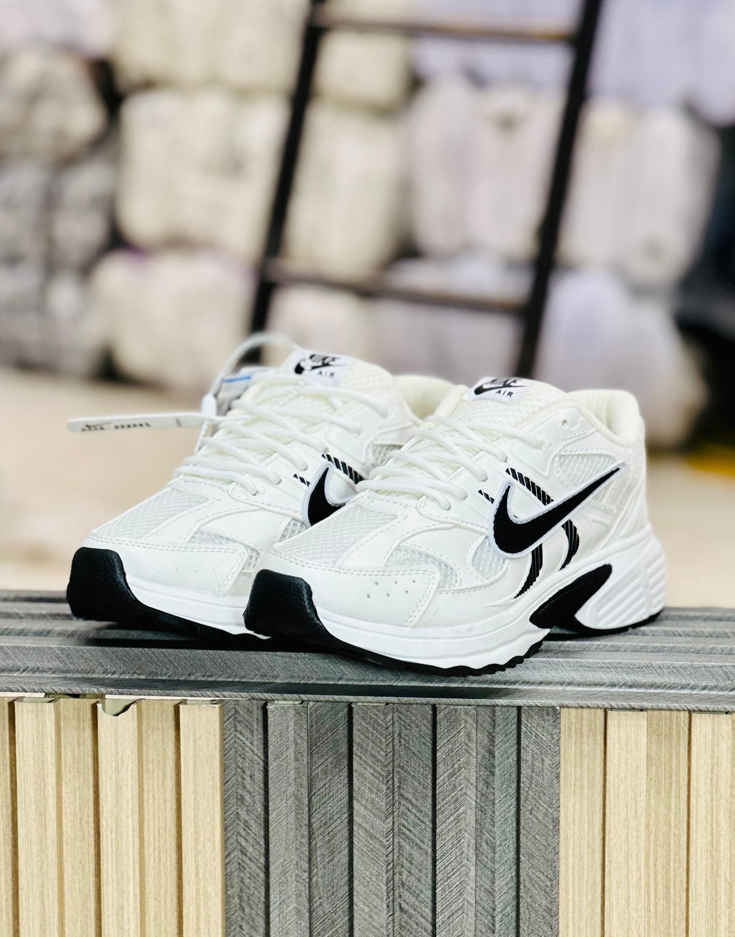 NIKE- V2K MODELO 2