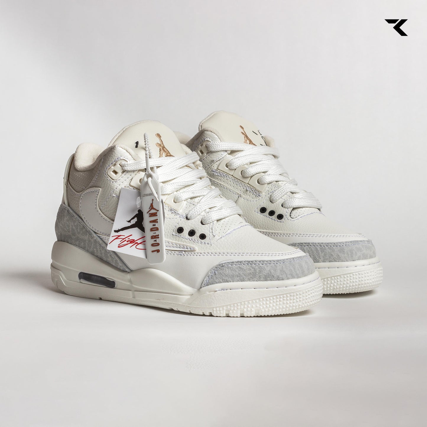 NIKE - JORDAN RETRO 3