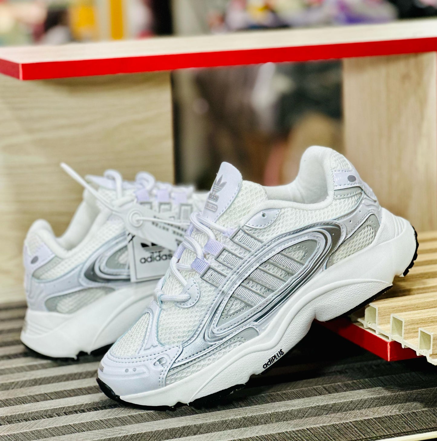 ADIDAS - OZMILLEN