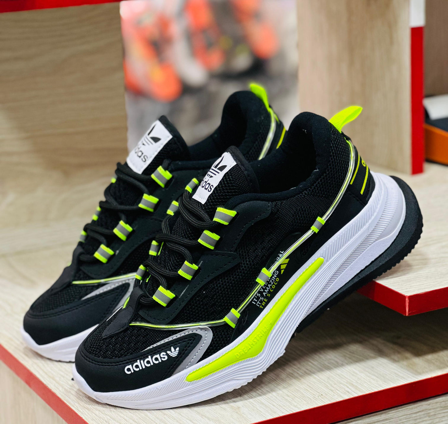 ADIDAS - Neon Vibe