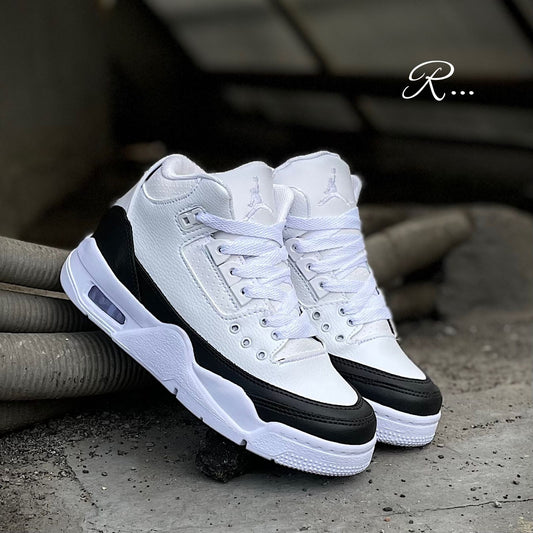 NIKE - JORDAN RETRO 3