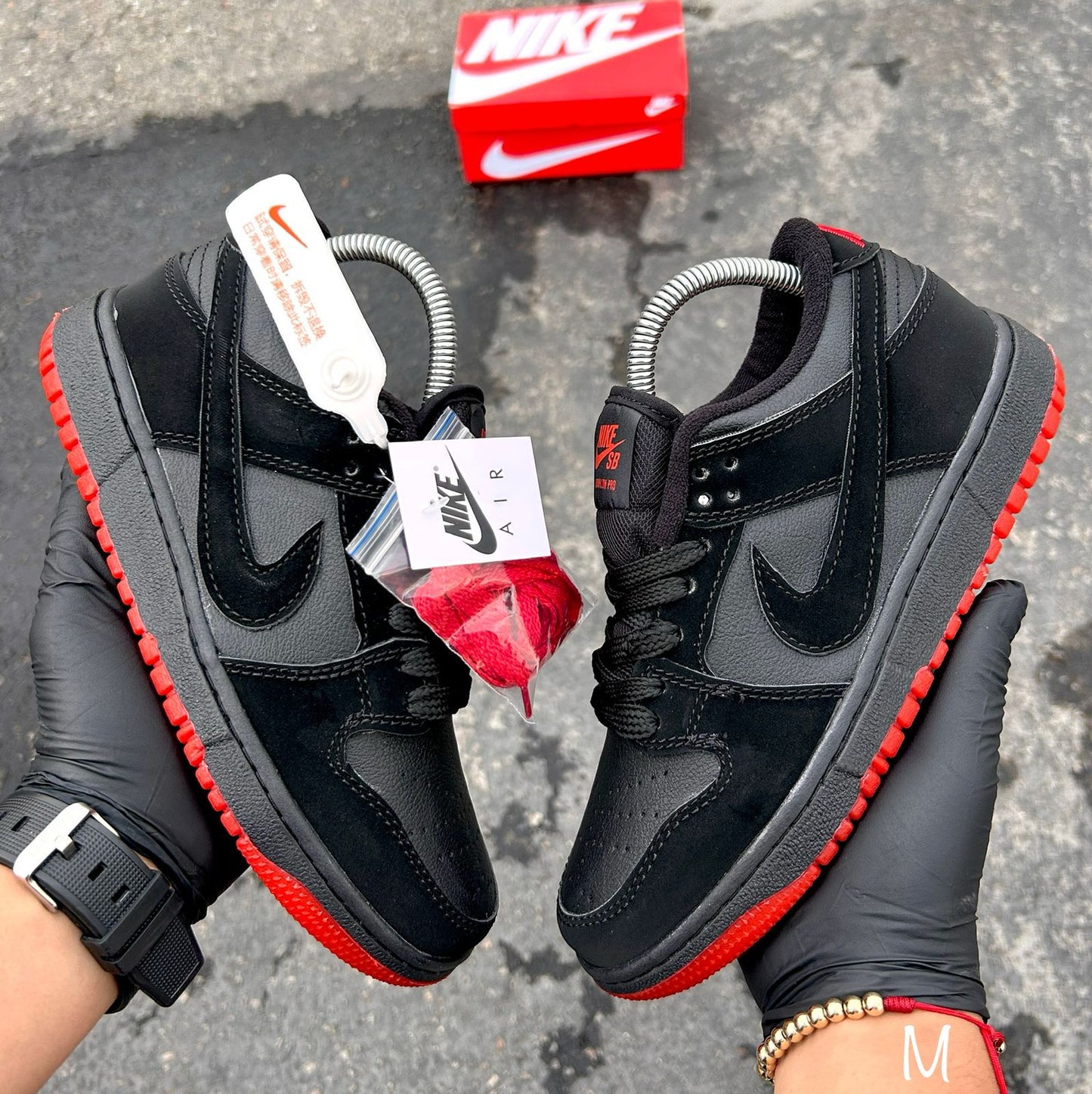 NIKE JORDAN 1 LOW - EDICION ESPECIAL