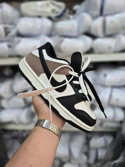 NIKE JORDAN 1 LOW - EDICION ESPECIAL
