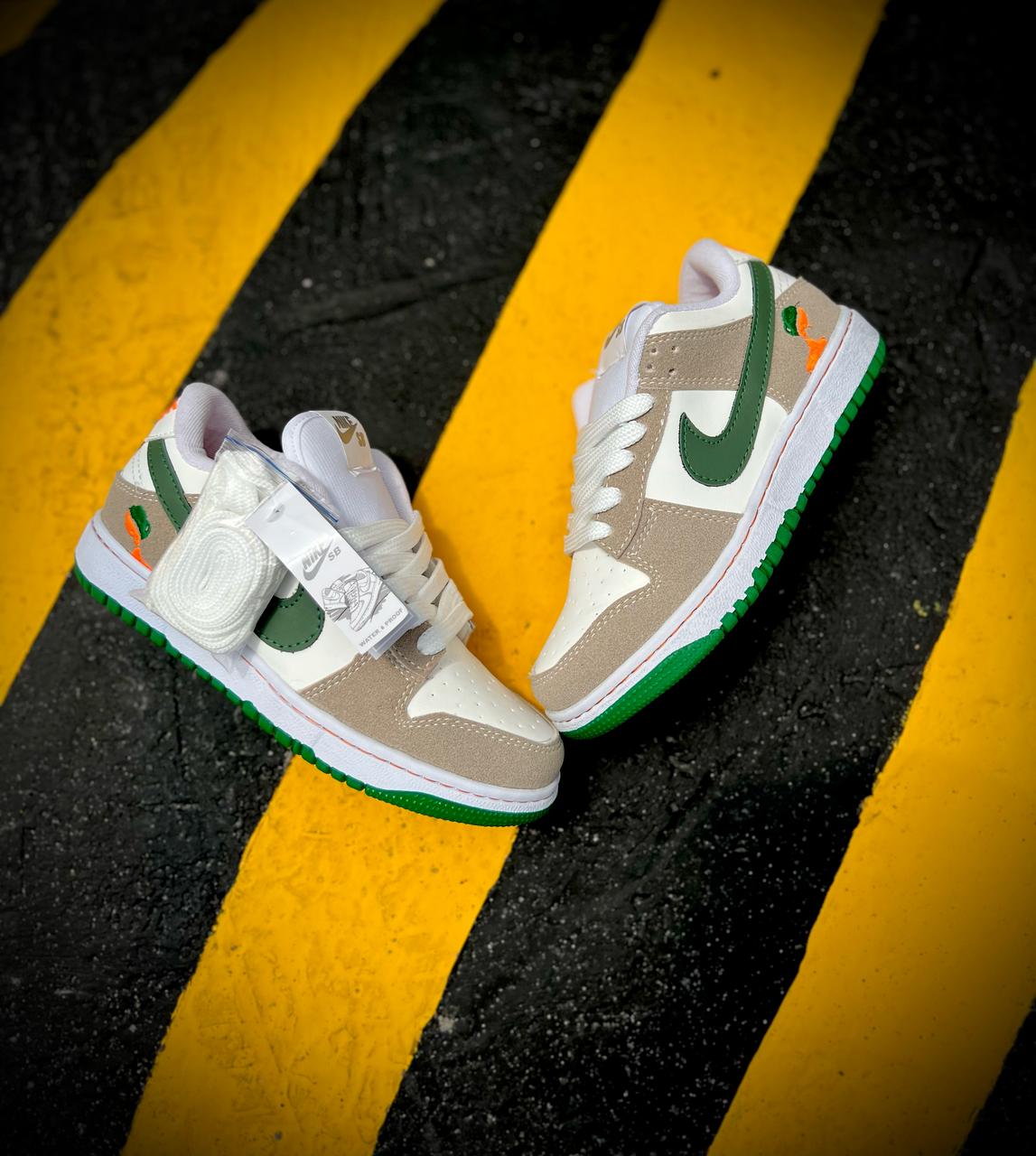 NIKE JORDAN 1 LOW - EDICION ESPECIAL
